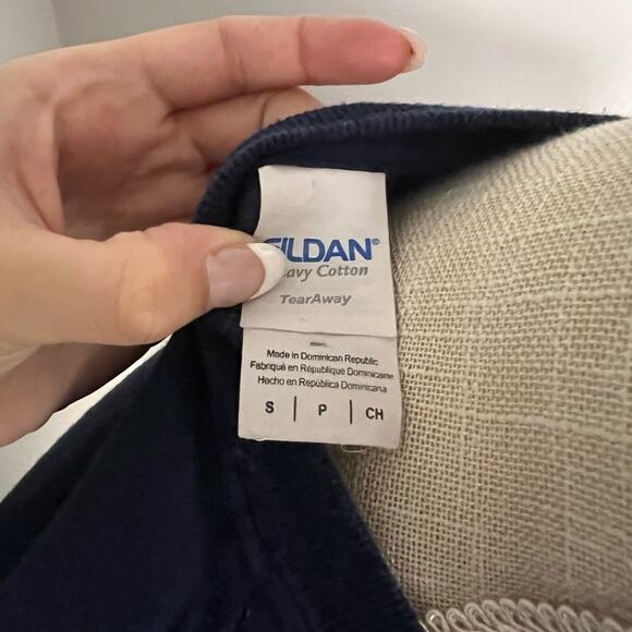 Gildan Navy Blue Ocean City Maryland Tee - Picture 2 of 3